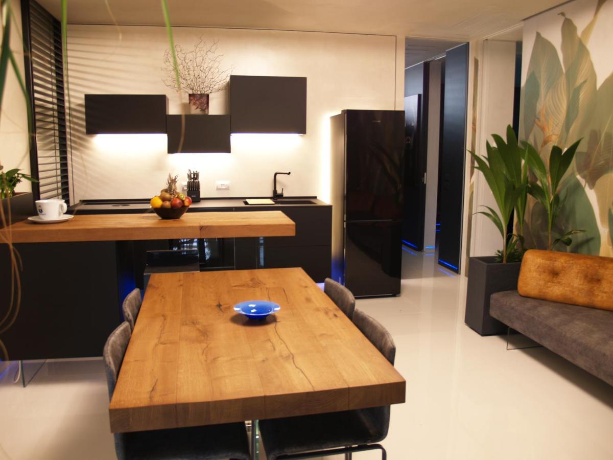 Casa Zaccolo - Adults Only Apartment Lignano Sabbiadoro Exterior photo